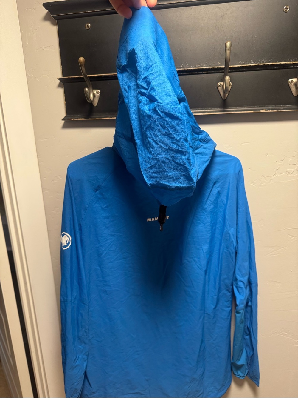 Aenergy WB Hooded Jacket Women - Picture 6 of 6